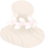 純白のリーフネックレス