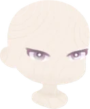 今にも泣きそうな瞳