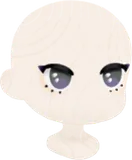 くつろぐ夜のメイクアイ