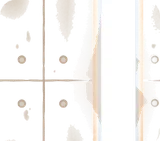 コンクリート打ちっぱなしの壁と窓
