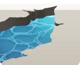亀裂から見える水面