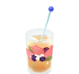 ビワシロップの水割りお冷グラス