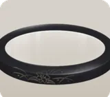 黒い漆の舞台