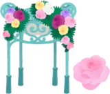薔薇のガゼボの木