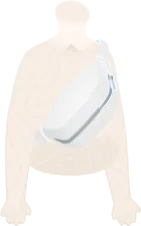 ホワイトボディバッグの画像