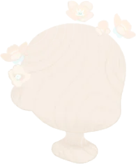 神樹の丘に咲いた小さな花の画像