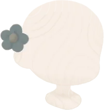 色褪せた小花の髪飾りの画像