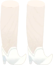 真っ白なとんがり靴の画像
