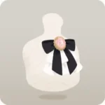 黒いリボンのフリルタイ