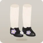花咲く黒革靴
