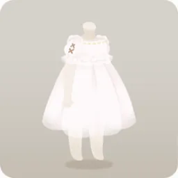 手作りの白いワンピース
