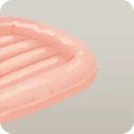 リヴィーたち用の小さなゴムボート