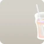 飲みかけのアイスティーグラス